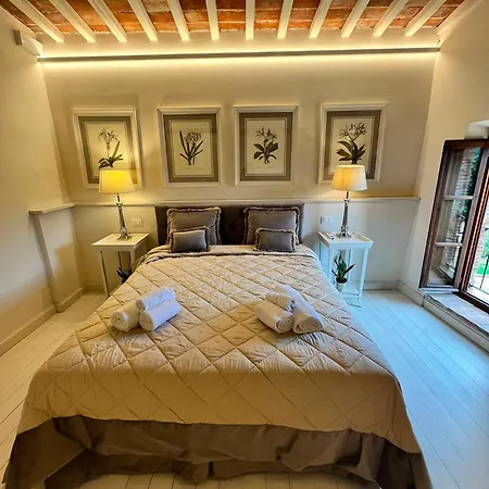 Veduta Di Castelvecchio Lucca Hébergement de vacances Capannori